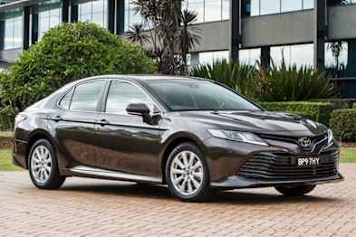2018 Toyota Camry Sedan Ascent (hybrid) 2018 Toyota Camry Sedan Ascent (hybrid)