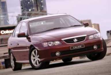 2003 Holden Calais Sedan (base) 2003 Holden Calais Sedan (base)