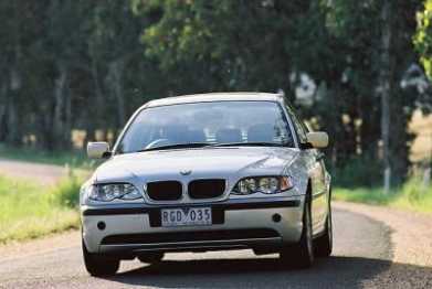 2003 BMW 3 Series Sedan 318i 2003 BMW 3 Series Sedan 318i