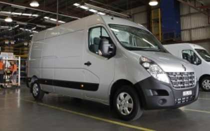 2014 Renault Master Commercial 3.5 MWB Mid 2014 Renault Master Commercial 3.5 MWB Mid