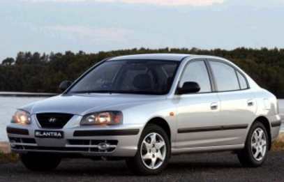 2005 Hyundai Elantra Sedan 2.0 HVT 2005 Hyundai Elantra Sedan 2.0 HVT