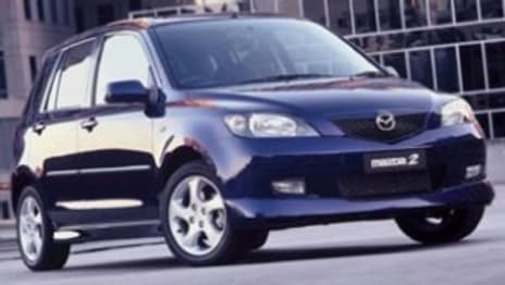 Mazda 2 2005