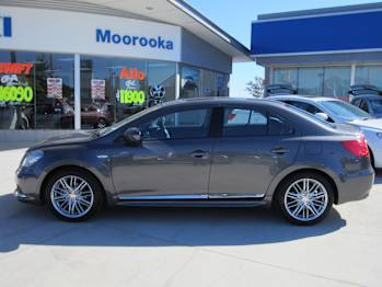 2011 Suzuki Kizashi 2011 Suzuki Kizashi