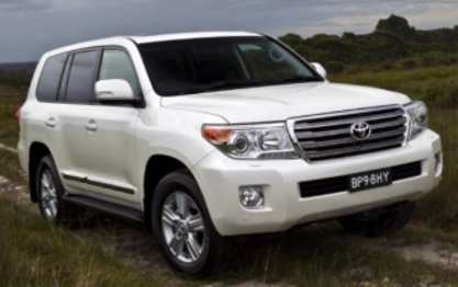 2013 Toyota Landcruiser SUV Sahara (4X4) 2013 Toyota Landcruiser SUV Sahara (4X4)