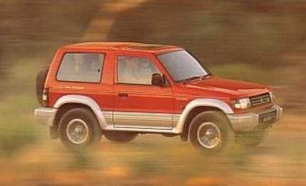 1992 Mitsubishi Pajero SUV GLS SWB (4X4) 1992 Mitsubishi Pajero SUV GLS SWB (4X4)