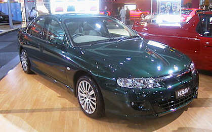 HSV Senator 2000