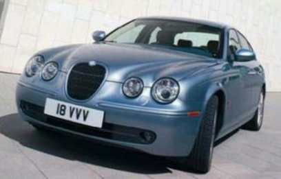 2004 Jaguar S Type Sedan V6 Luxury 2004 Jaguar S Type Sedan V6 Luxury