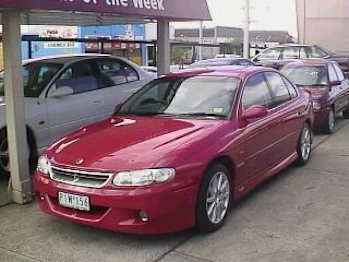 HSV Senator 1999