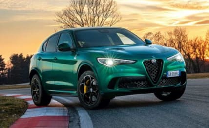 2022 Alfa Romeo Stelvio 2022 Alfa Romeo Stelvio