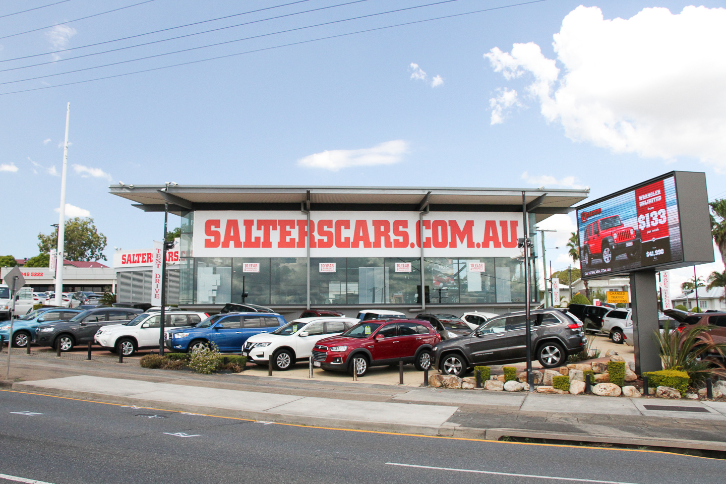 Salters Cars Moorooka hero image