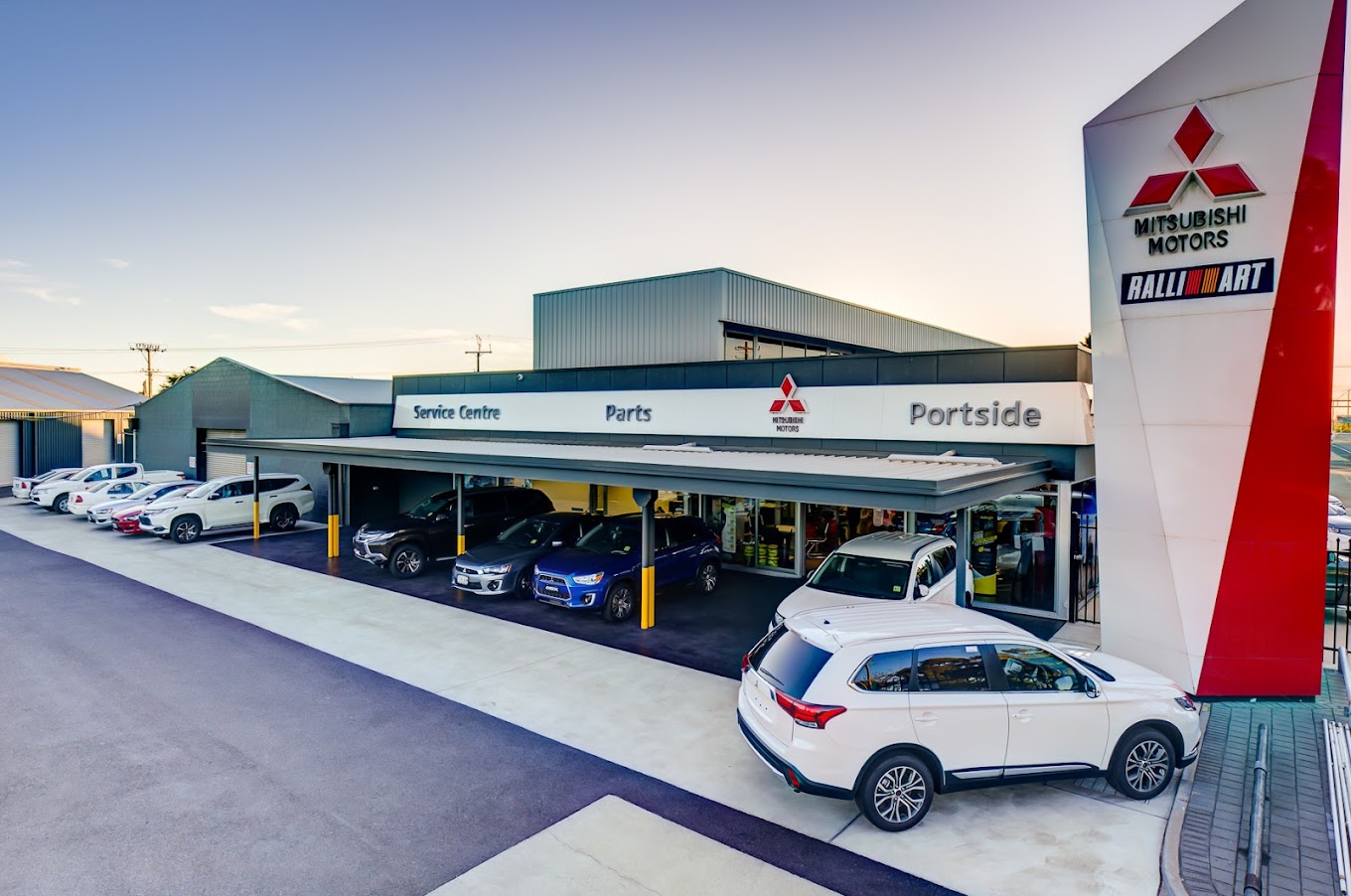 Portside Mitsubishi hero image