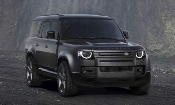 Explore the 2025 Land Rover Defender Range