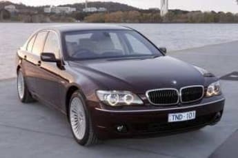 Explore the 2009 BMW 7 Series Range