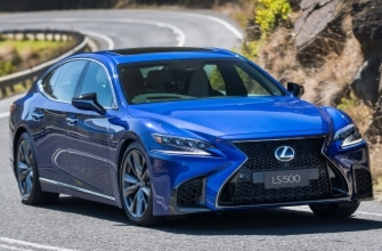Lexus LS500 2017