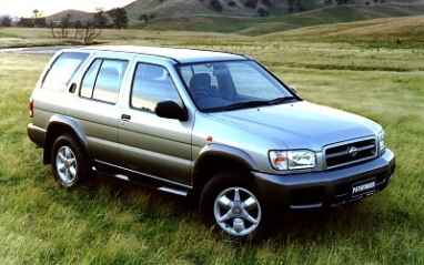 Nissan Pathfinder 2000