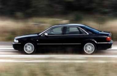 Audi S8 2002