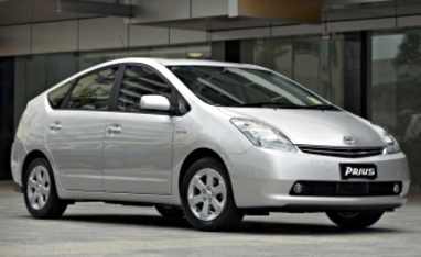 Complete guide to Toyota Prius 2009