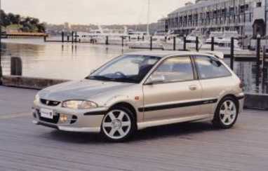 Proton Satria 2002