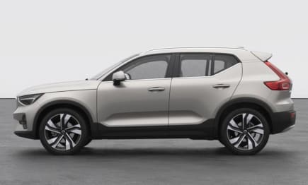 2024 Volvo XC40 SUV Plus B4 Mhev