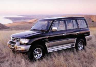 2000 Mitsubishi Pajero SUV Exceed GLS LWB (4x4)