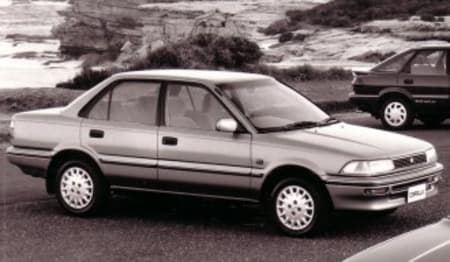 1991 Toyota Corolla Sedan SE