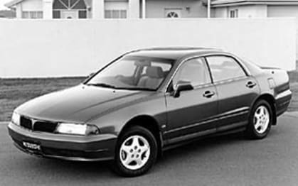 1998 Mitsubishi Magna Sedan Altera LS