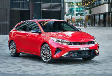 2025 Kia Cerato Hatchback Sport Safety Pack