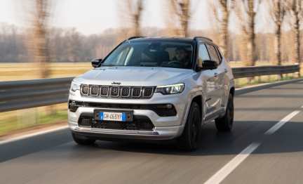 2025 Jeep Compass SUV Summit 4XE (phev)