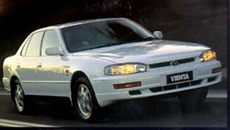 Toyota Vienta 1996