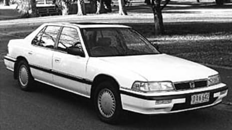 1988 Honda Legend Sedan (base)