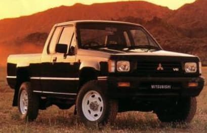 Mitsubishi Triton (4X4) 1996 Price & Specs | CarsGuide