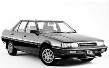 1990 Mitsubishi Magna Sedan Executive