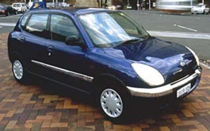 Daihatsu Sirion 1998