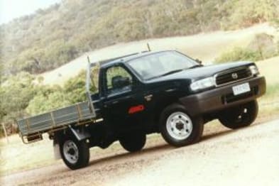 Mazda B2500 Bravo DX (4x4) 2000 Price & Specs | CarsGuide