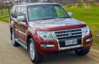2017 Mitsubishi Pajero SUV GLX LWB (4X4)