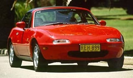 1995 Mazda MX-5 Convertible (base)