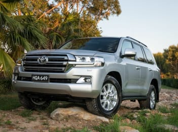 2018 Toyota Landcruiser SUV LC200 VX (4X4)