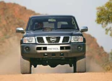 2010 Nissan Patrol SUV DX (4X4)