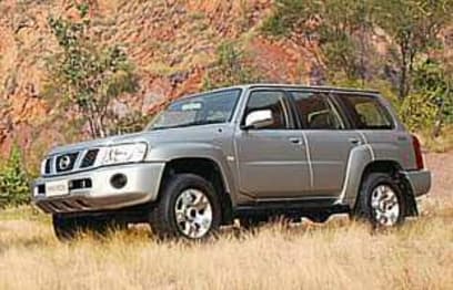 2010 Nissan Patrol SUV ST-L (4X4)