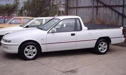 1997 Holden Commodore Ute (base)