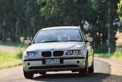 2002 BMW 3 Series Sedan 318i