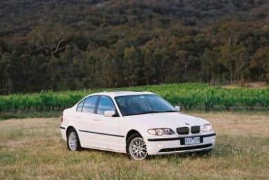 2002 BMW 3 Series Sedan 325i