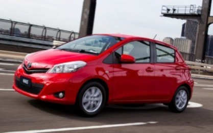 universiteitsstudent Hoelahoep relais Toyota Yaris 2012 Price & Specs | CarsGuide