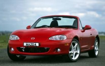 2003 Mazda MX-5 Convertible (base)