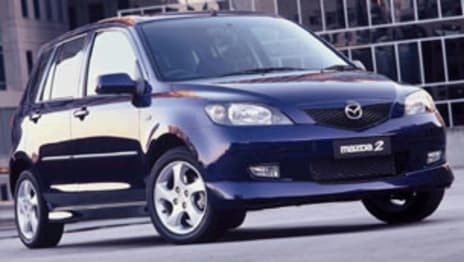 Mazda 2 2004