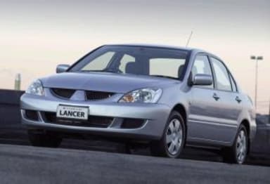 2004 Mitsubishi Lancer Sedan ES