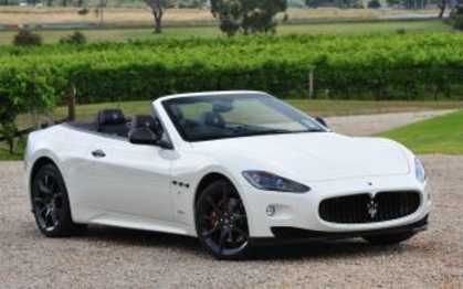 2014 Maserati Grancabrio Convertible Sport