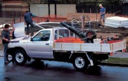 2005 Nissan Navara Ute DX