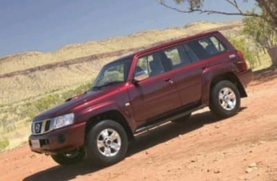 2005 Nissan Patrol SUV ST-L (4X4)