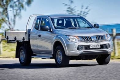 2016 Mitsubishi Triton Extra Cab GLX (4X4)